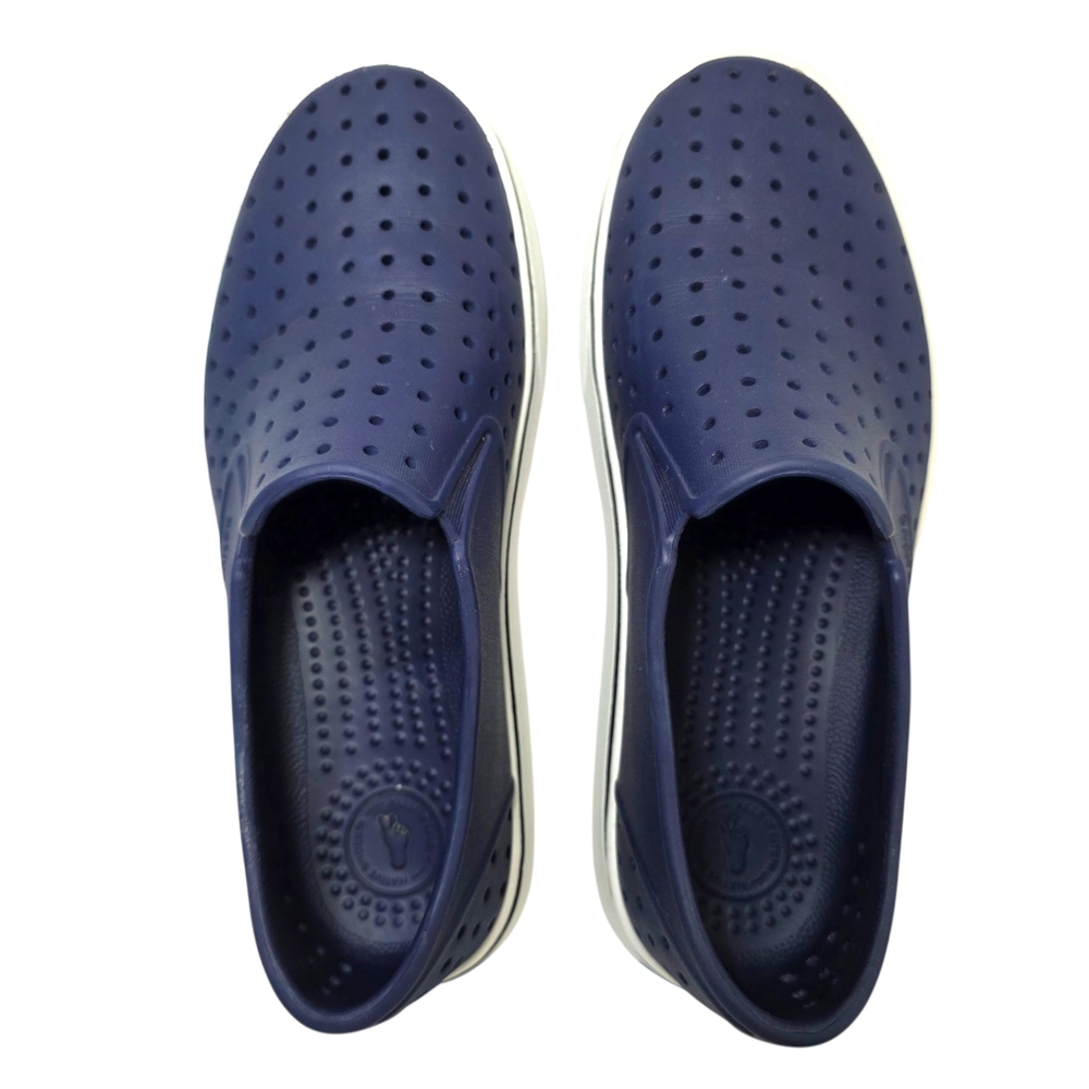 Native Navy Perforated Slip-On Shoes Unisex Mens Sz 7 Women's Size 9 Lightweight - Picture 9 of 12